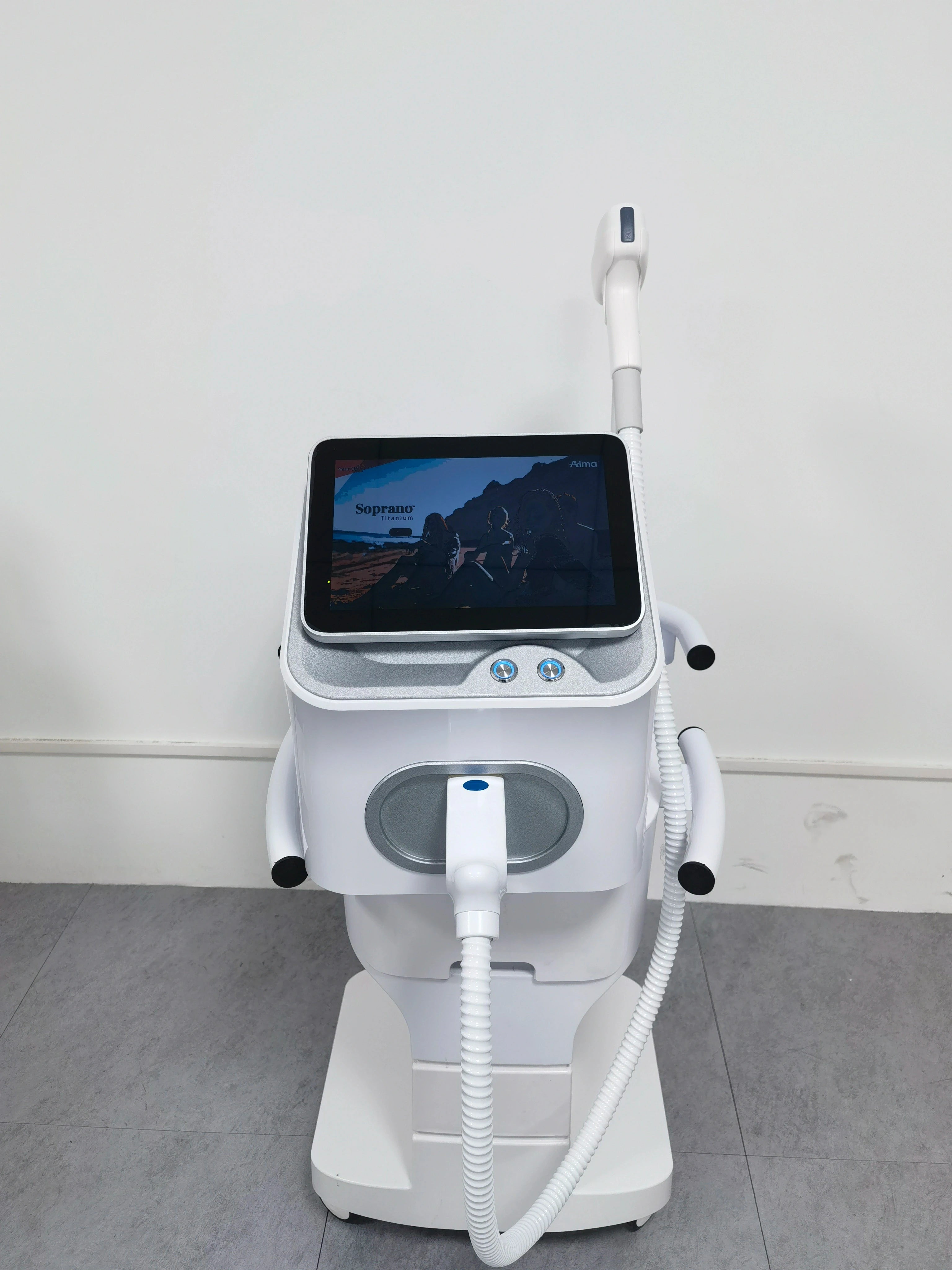 2025 Portable 808 4-Wave Diode Laser Hair Removal Device